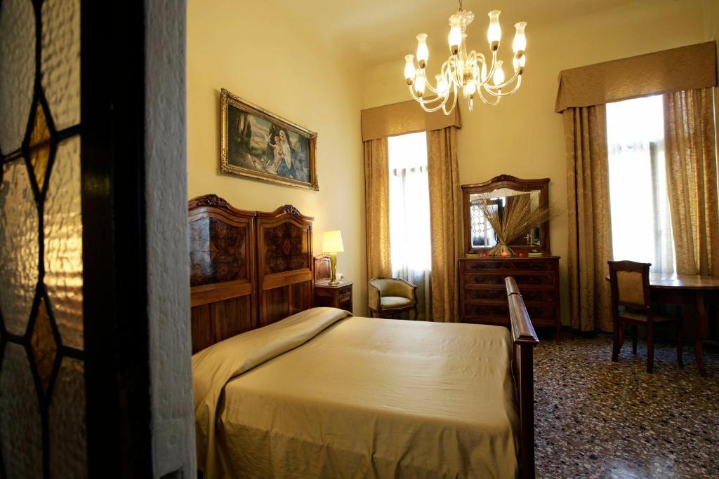 Palazzo Minelli Bed & Breakfast Venedik Dış mekan fotoğraf