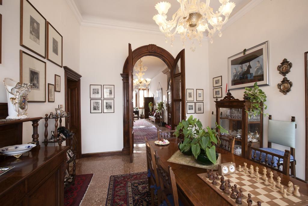 Palazzo Minelli Bed & Breakfast Venedik Dış mekan fotoğraf